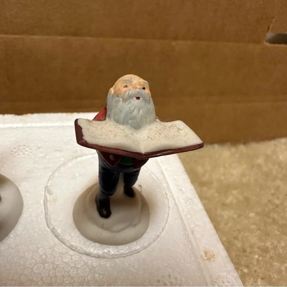 Department 56 “Sing A Song For Santa” set of three Heritage Village Retired